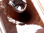 Prehĺbenie studne a druhá umývarka v Azizovej škole